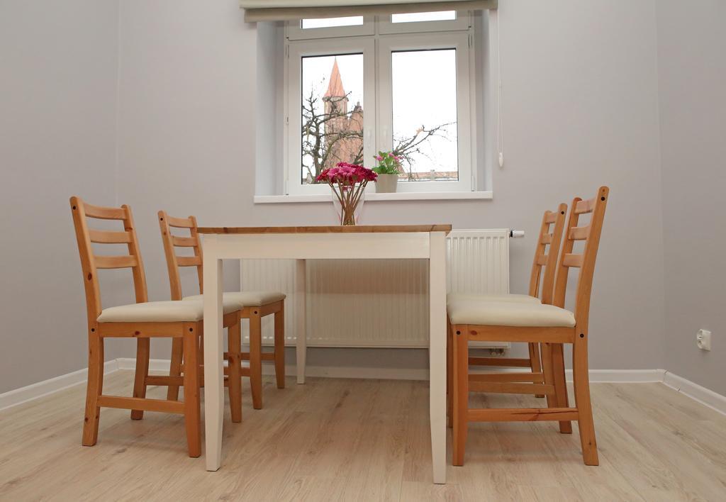 Apartamenty W Sercu Chelmna Chełmno 객실 사진